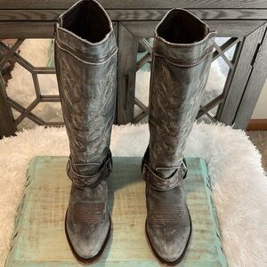 Boot Barn Distressed Leather Denim Boots size 8